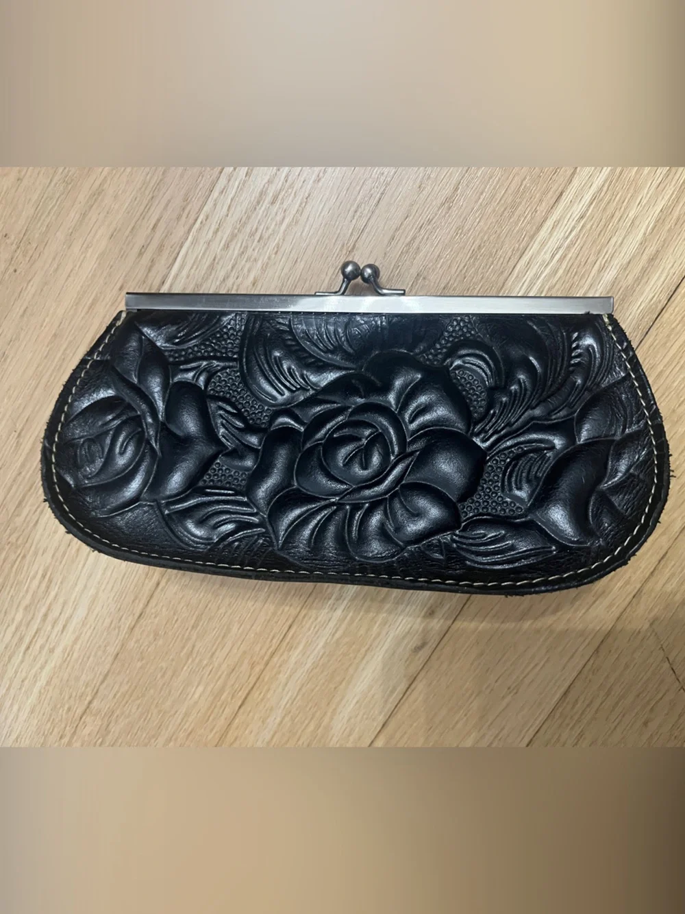 Patricia Nash Floral Embossed Leather Kiss-Lock Clutch 100% Italian Leather